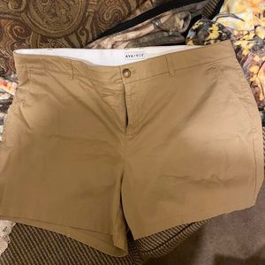 Ava & Viv Khaki Shorts 24W